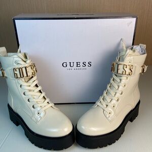 GUESS Vaires Ivory Platform Lug Sole Combat Boots Gold Logo Buckle NIB Size 7